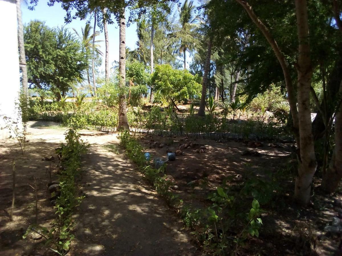 Savannah Cottages Mombassa Buitenkant foto