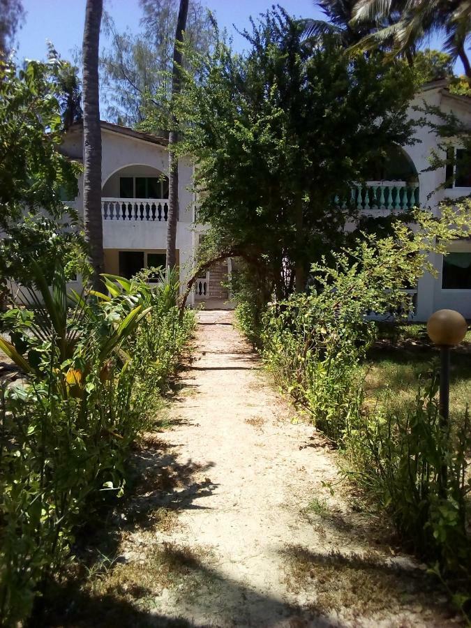 Savannah Cottages Mombassa Buitenkant foto